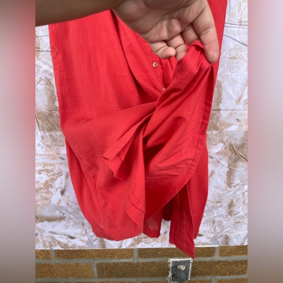 Mille resort and travel coral smocked waist button front midi skirt size medium - Picture 8 of 11